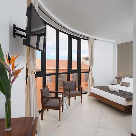 Tsanga Tsanga Hotel أنتاناناريفو المظهر الخارجي الصورة